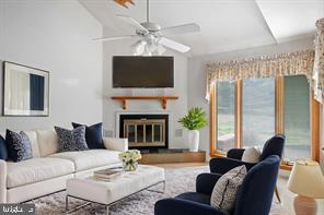 6 Whitemarsh Ct Property Photo 3