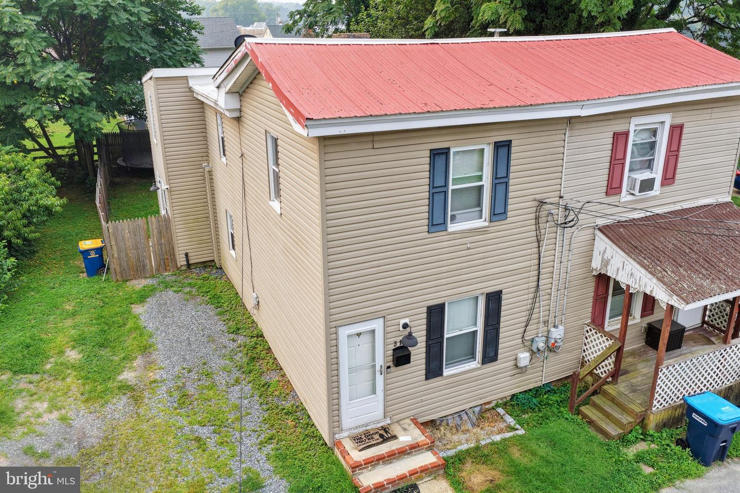 315 Mulberry St Property Photo 2