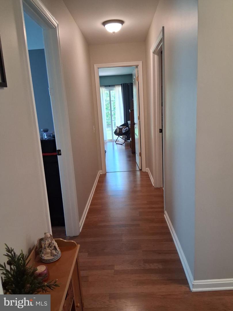 210 S Landing Dr Property Photo 24