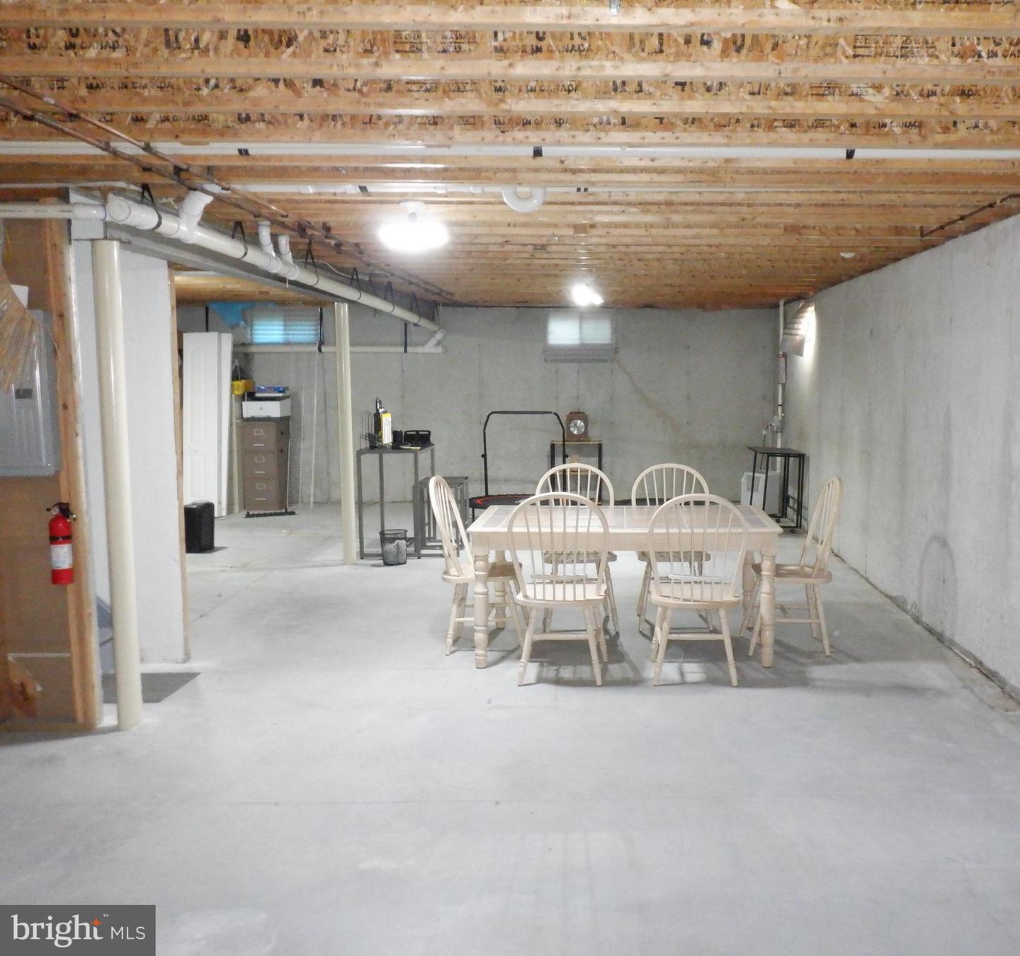 210 S Landing Dr Property Photo 36