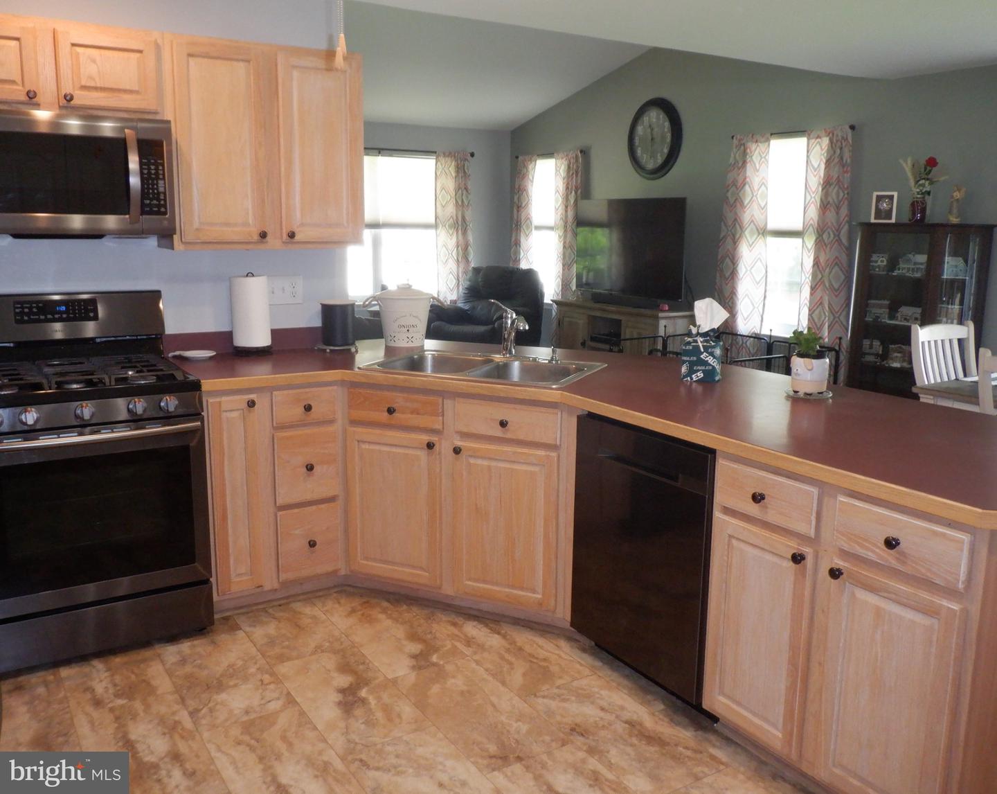 210 S Landing Dr Property Photo 51