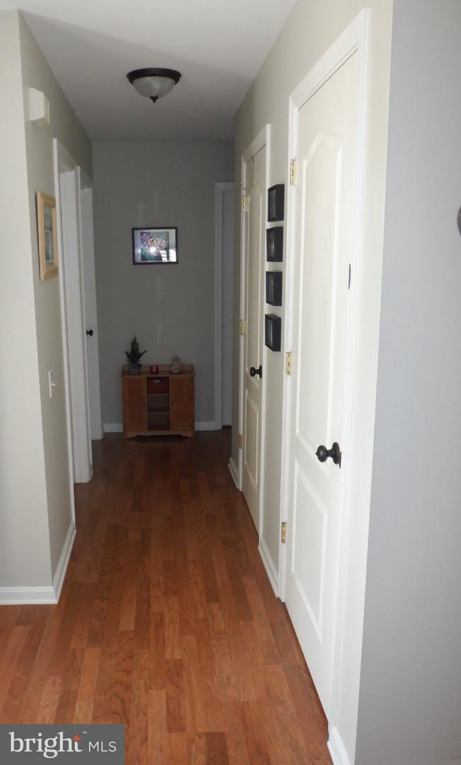 210 S Landing Dr Property Photo 59
