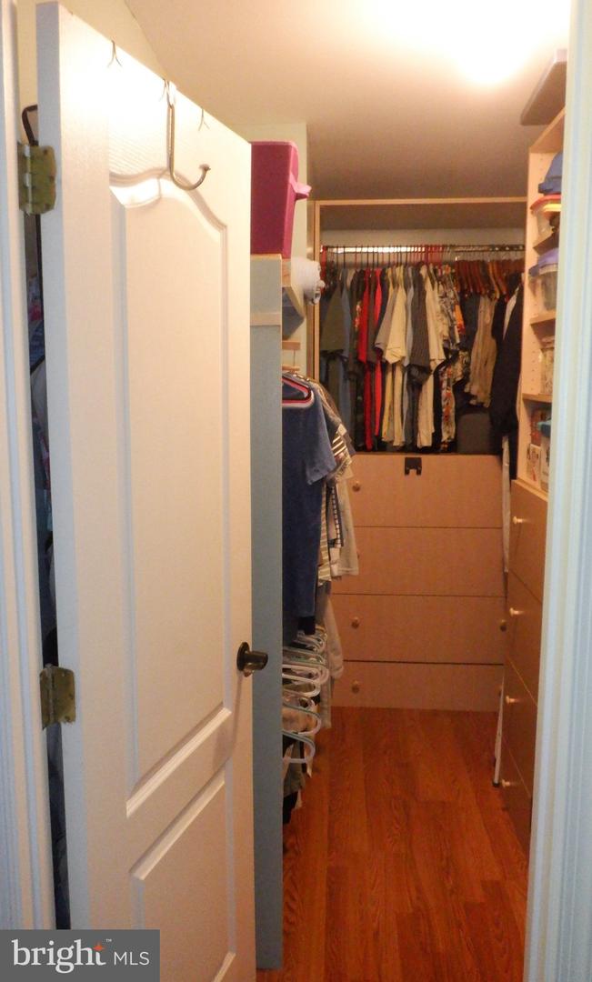 210 S Landing Dr Property Photo 69