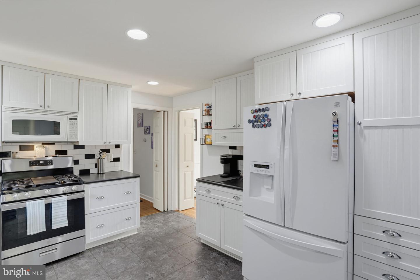 1103 Westview Ter Property Photo 27