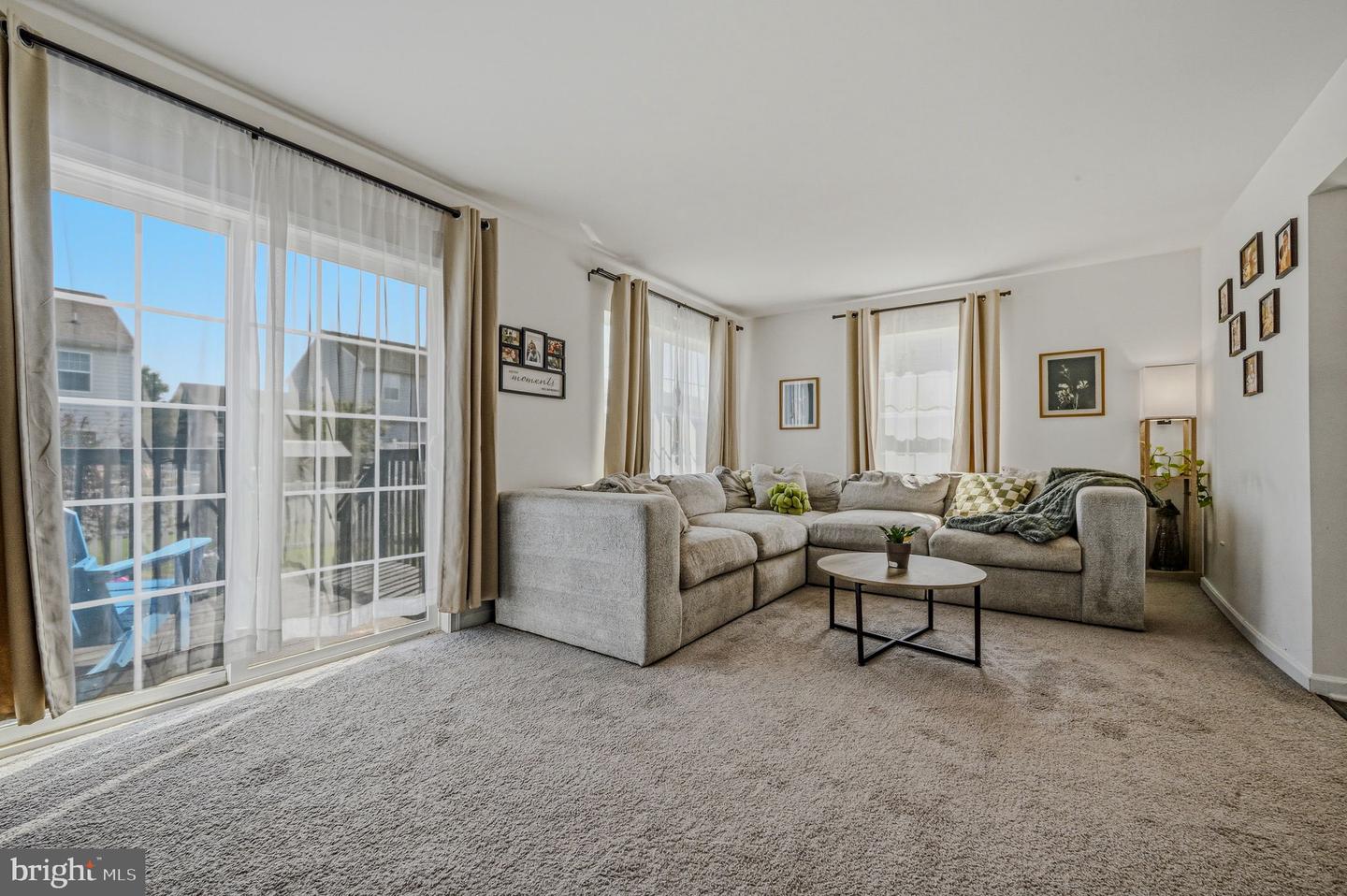 36 Cotswood Ct Property Photo 17