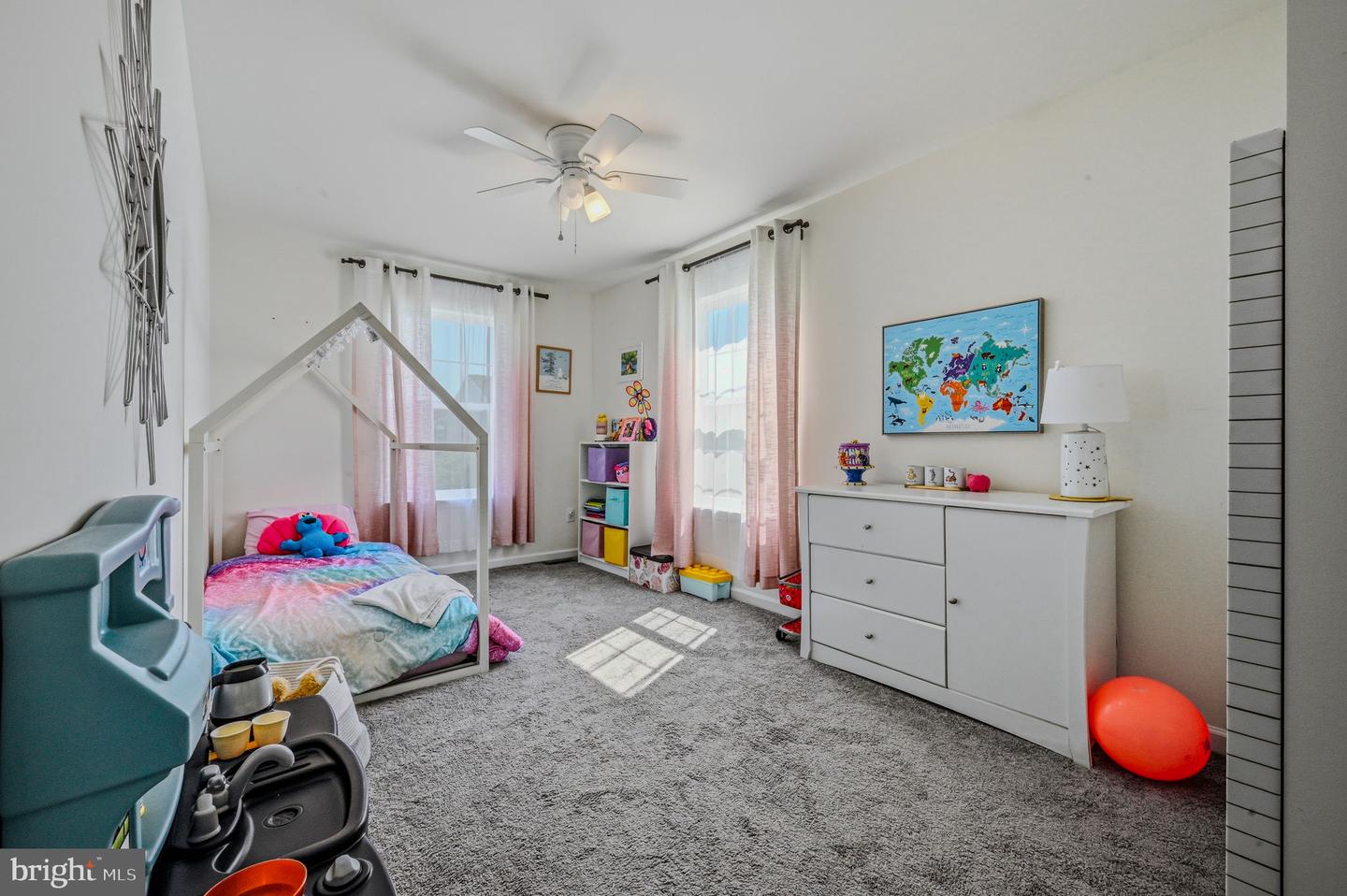 36 Cotswood Ct Property Photo 24