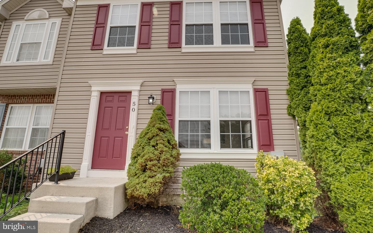 50 E Fred Cir Property Photo 3