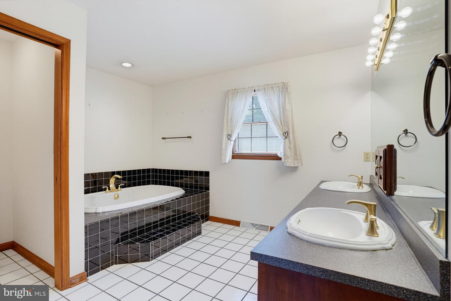 26 Cool Springs Dr Property Photo 34