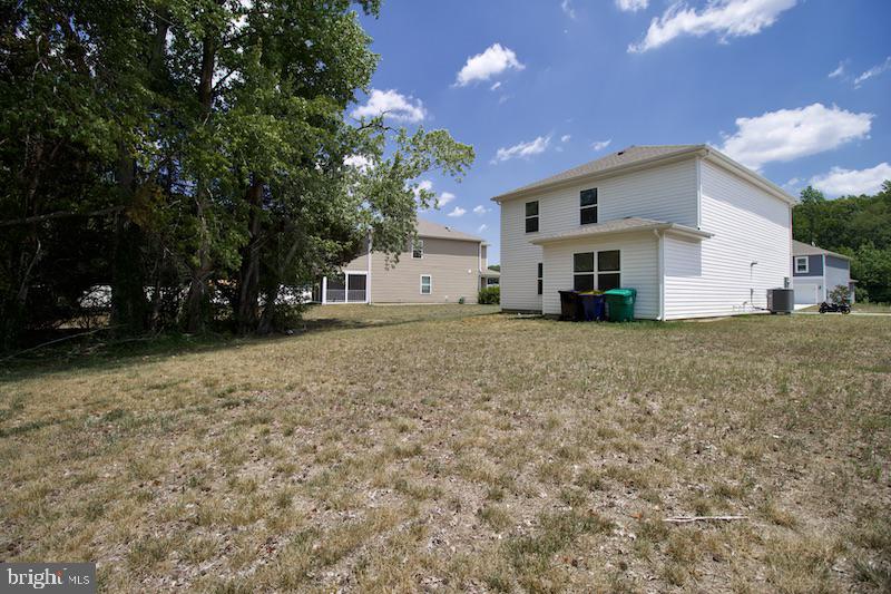 760 Currant Cir Property Photo 17