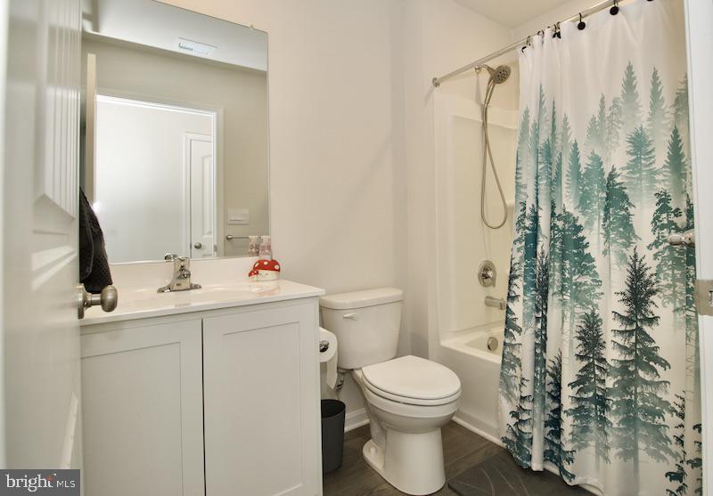 760 Currant Cir Property Photo 22