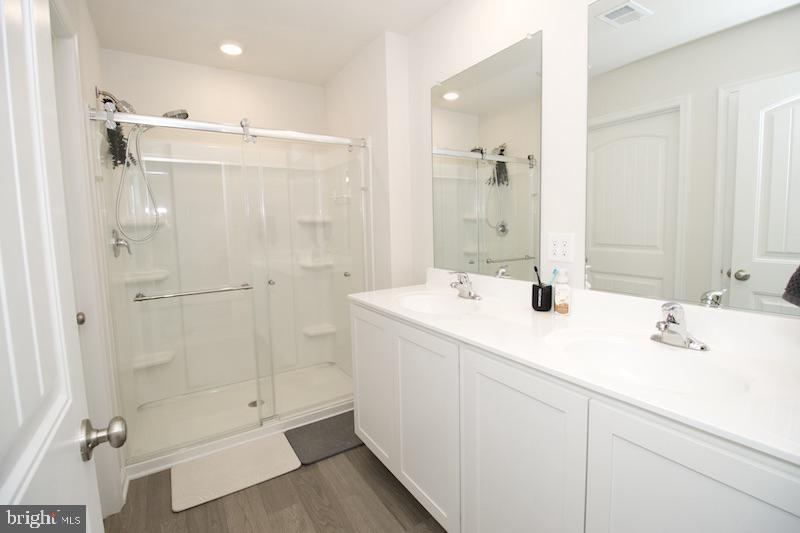 760 Currant Cir Property Photo 26