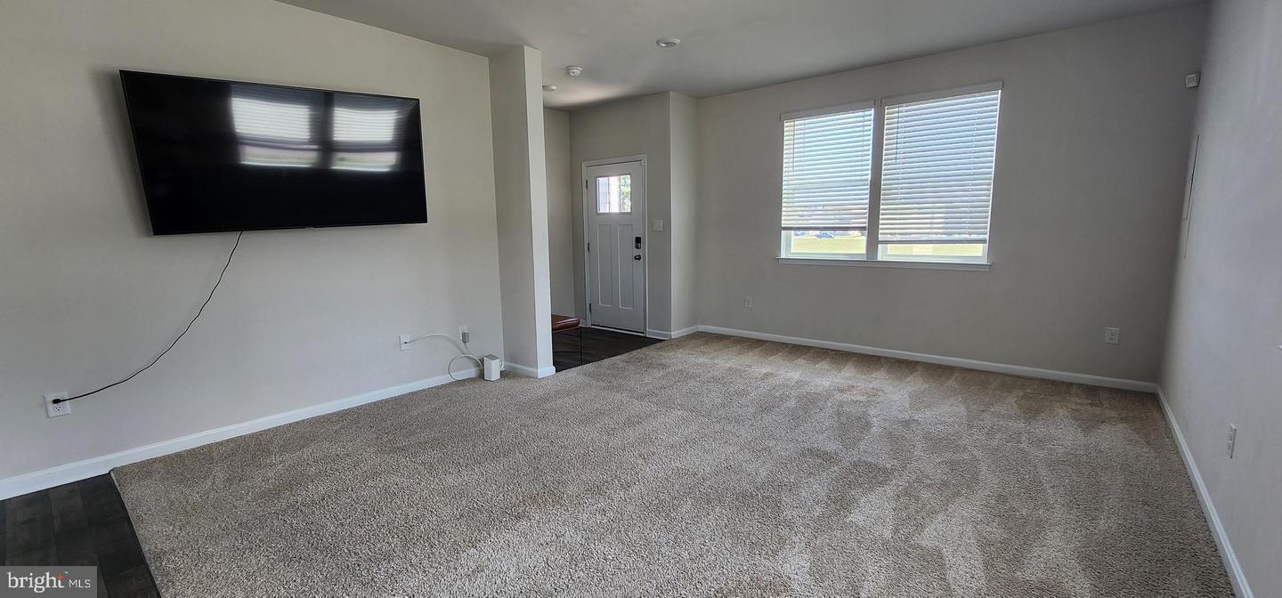 19 Capricorn Way Property Photo 11