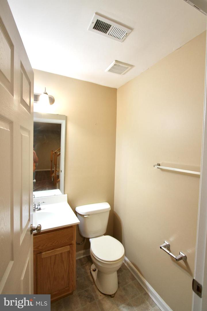 96 Southall Ct Property Photo 21