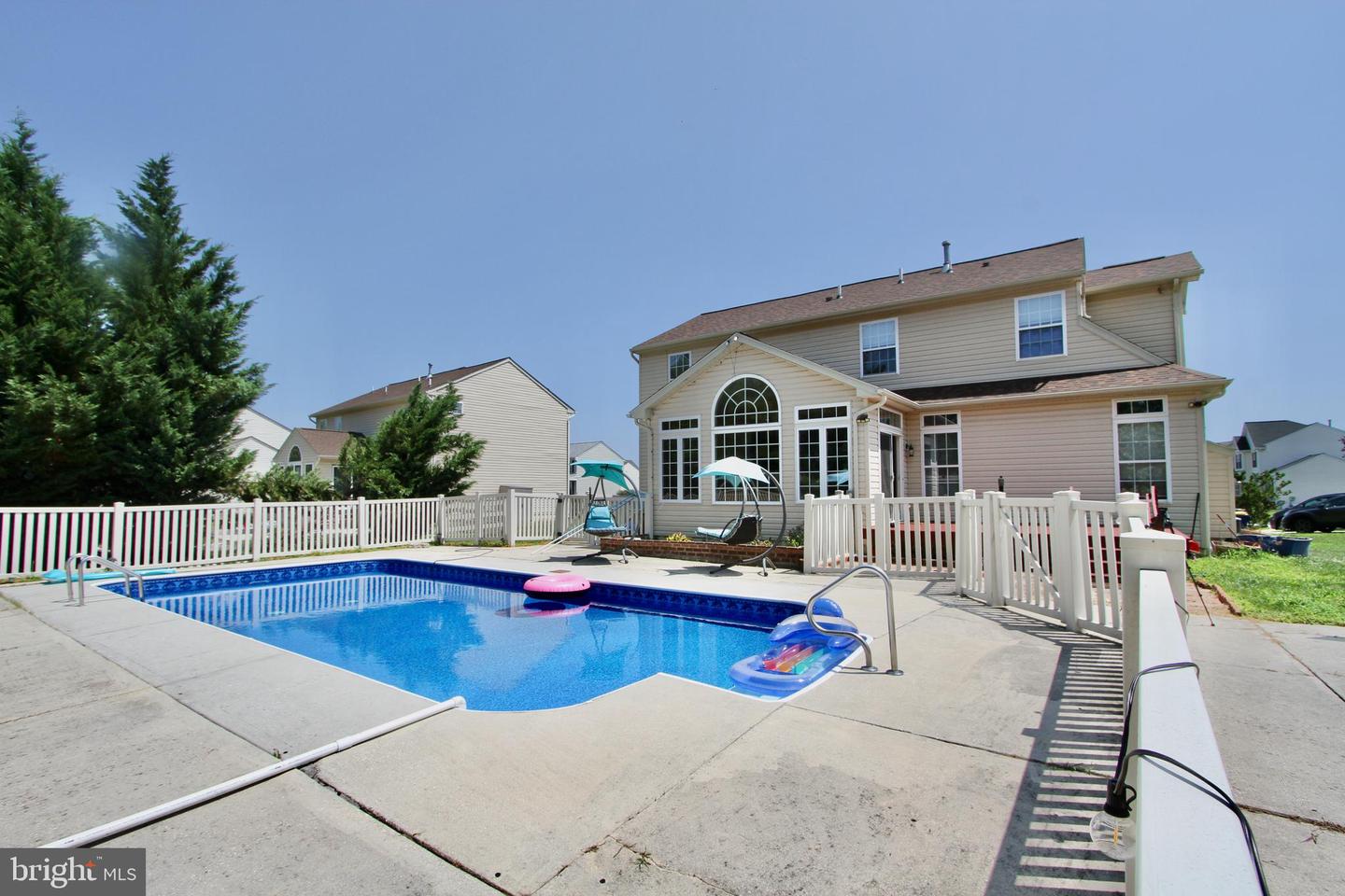 96 Southall Ct Property Photo 22