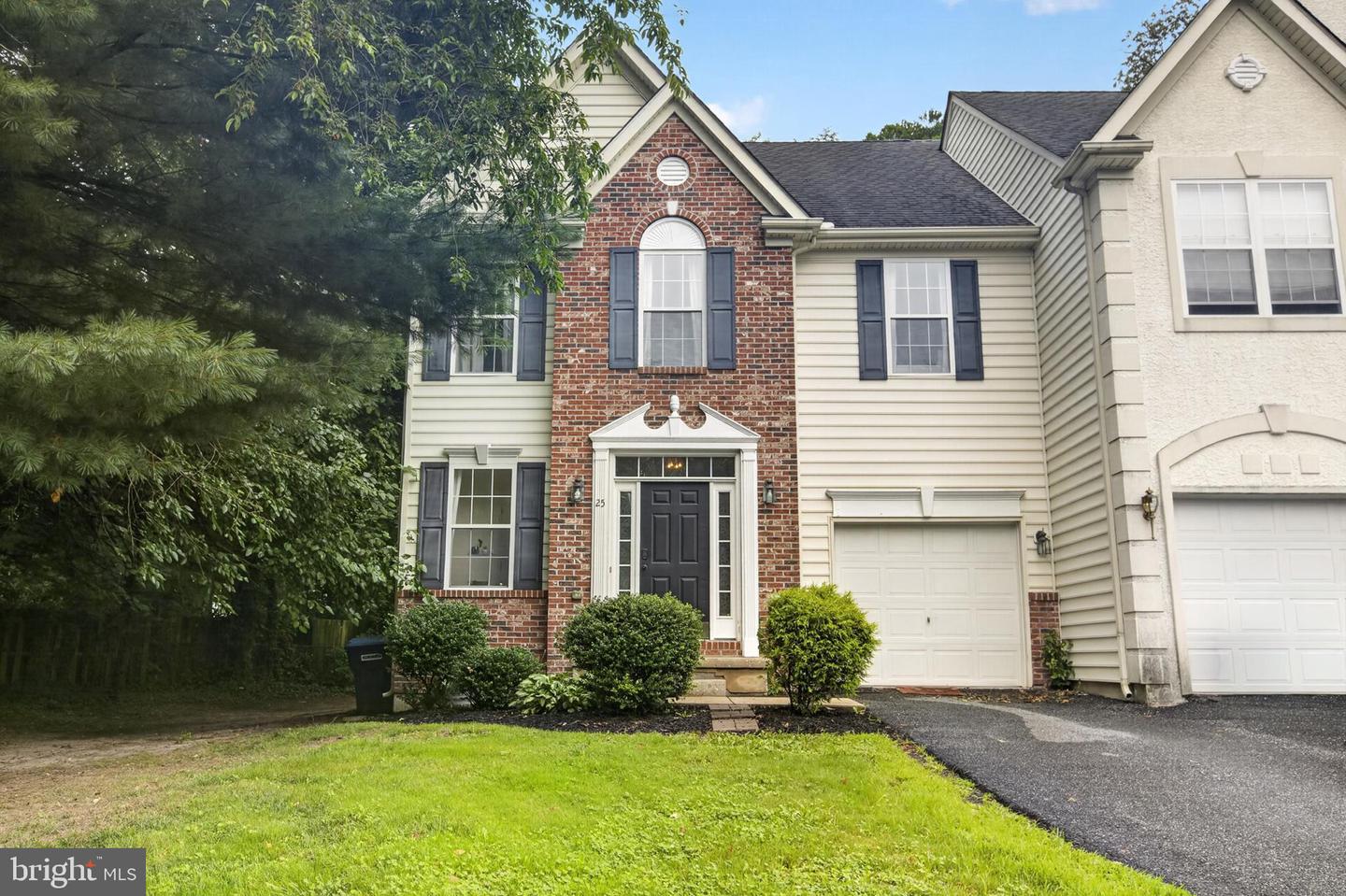 25 Van Buren Ct Property Photo 1