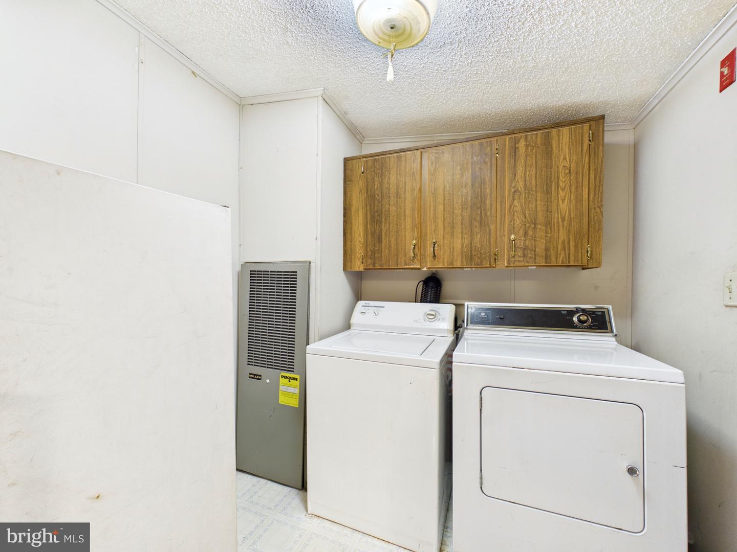 136 Gordon Pl Property Photo 23