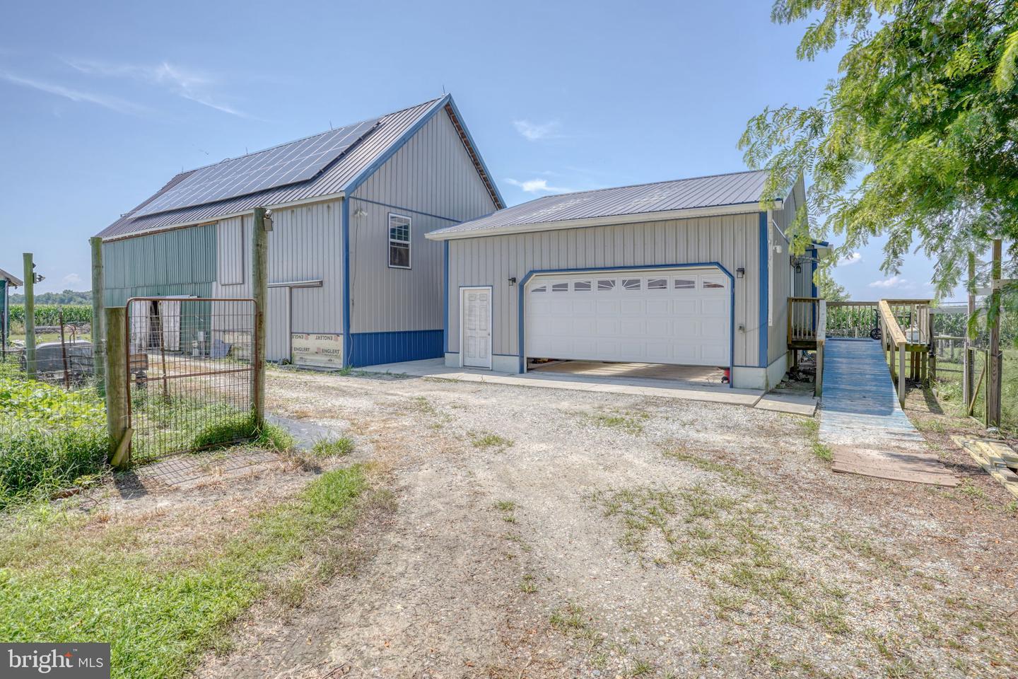 994 Vernon Rd Property Photo 13
