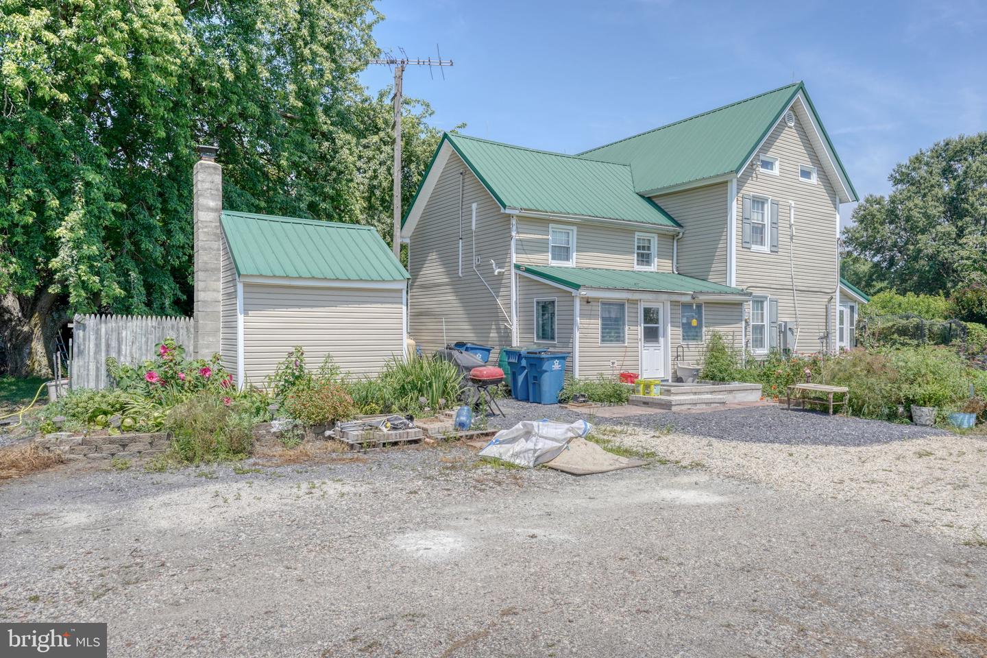 994 Vernon Rd Property Photo 14