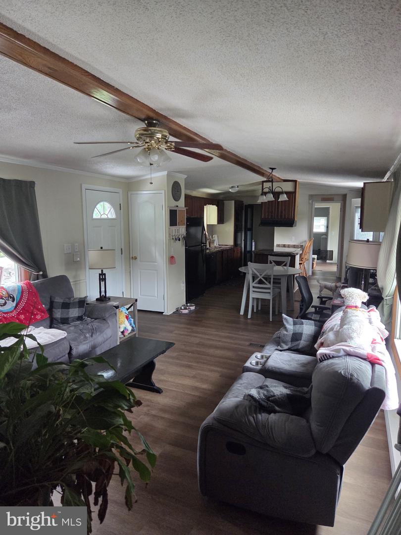 3719 Willow Grove Rd Property Photo 2