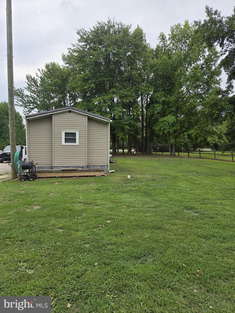 3719 Willow Grove Rd Property Photo 17