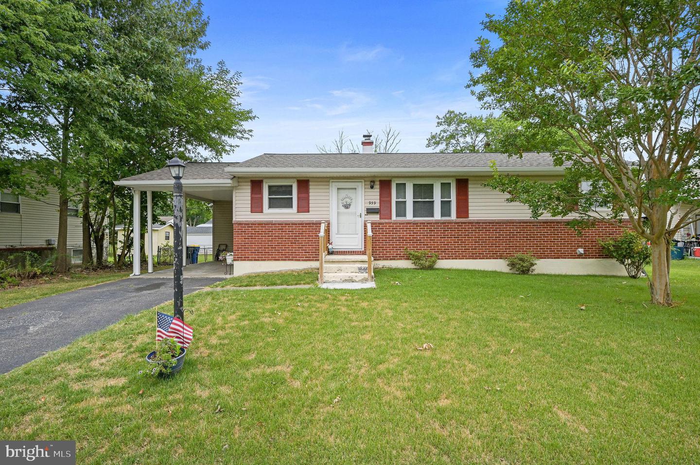 939 Buck Dr Property Photo 1