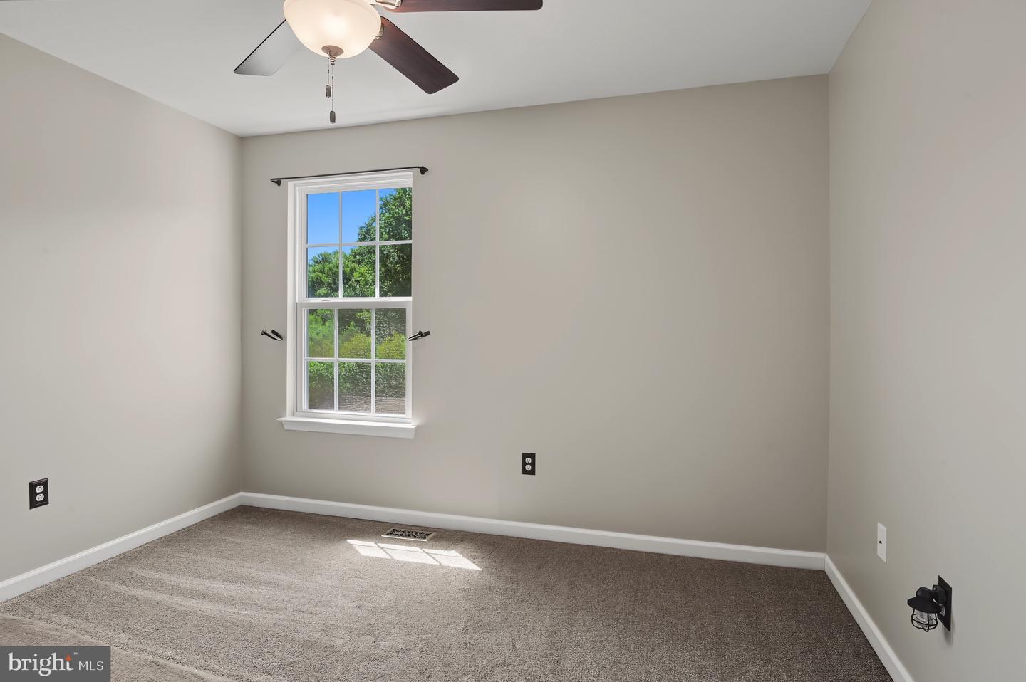 837 Coldwater Dr Property Photo 25