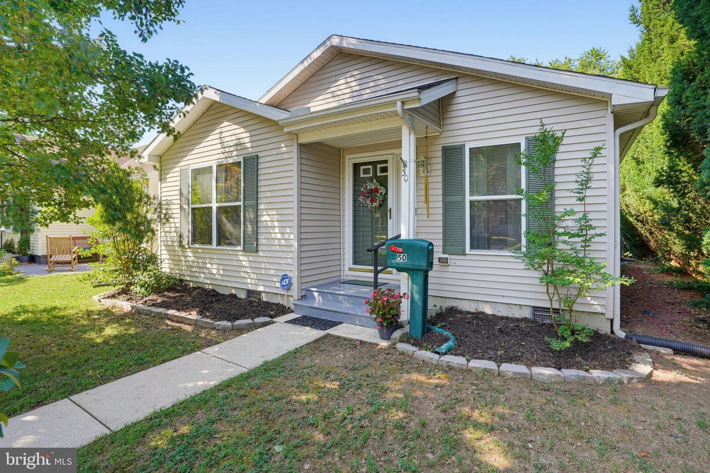 50 N Halsey Rd Property Photo 7