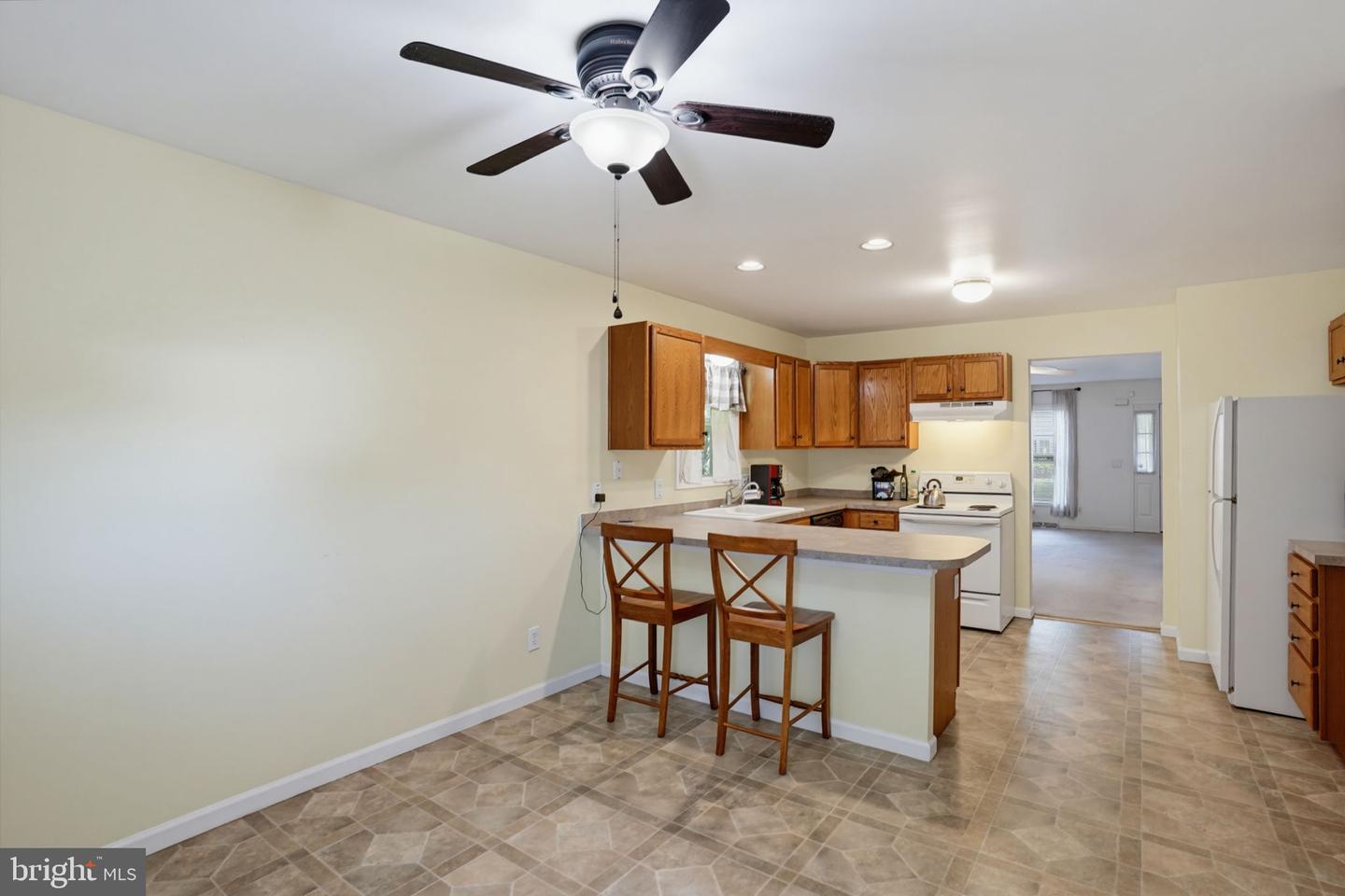 50 N Halsey Rd Property Photo 23