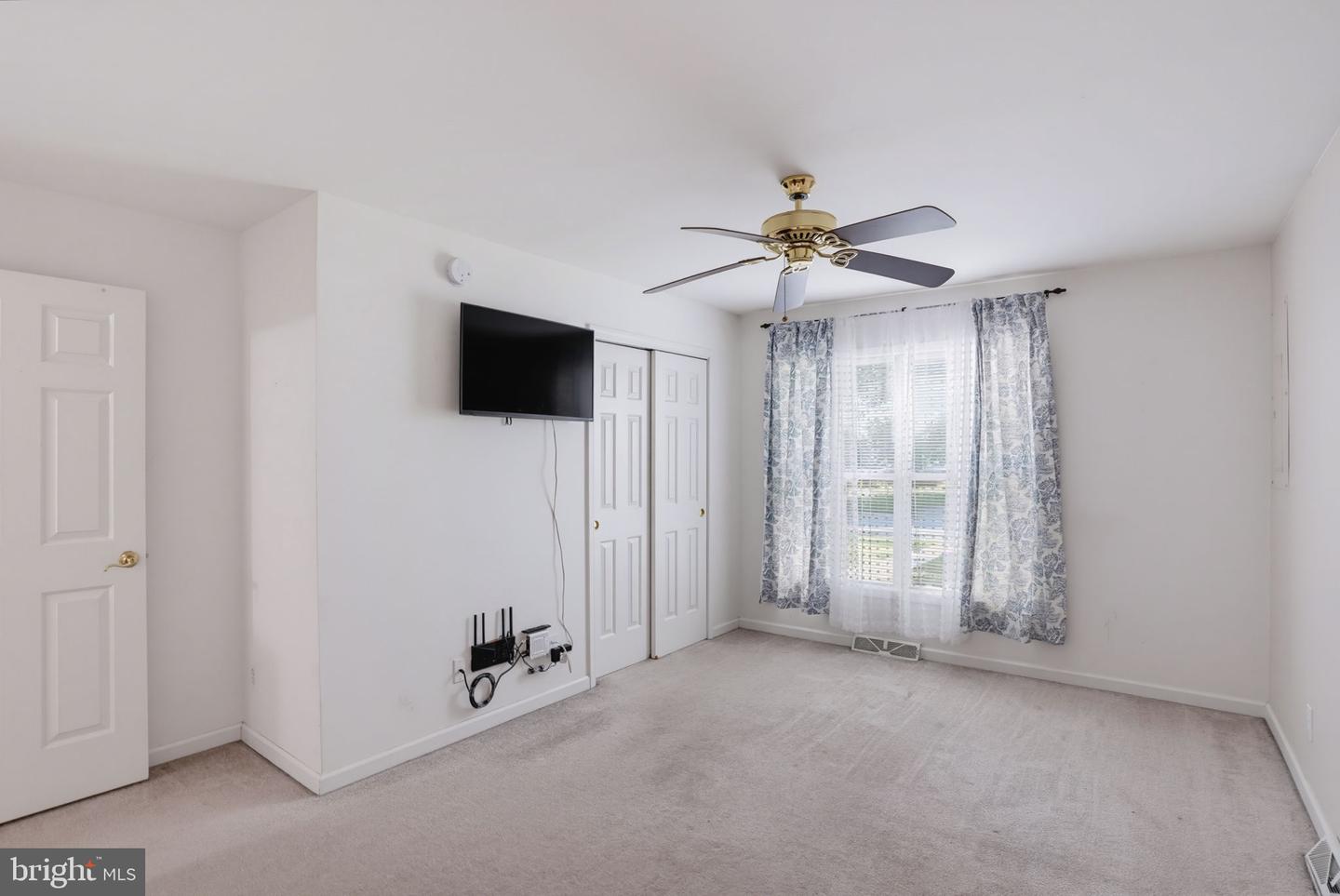 50 N Halsey Rd Property Photo 29
