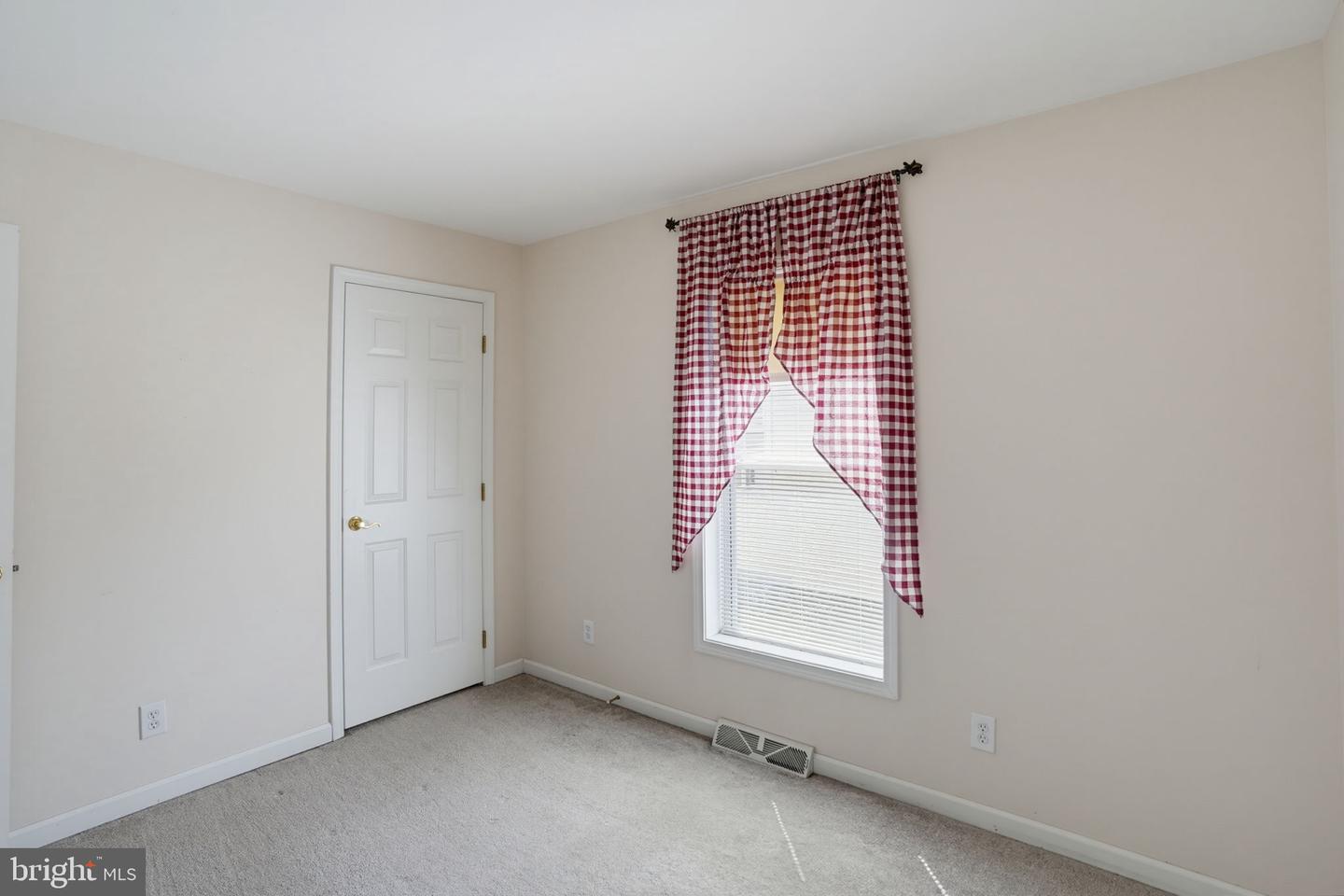 50 N Halsey Rd Property Photo 34