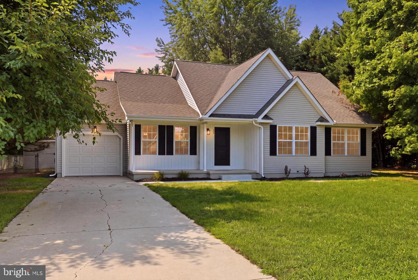 57 Andiron Ln Property Photo 1