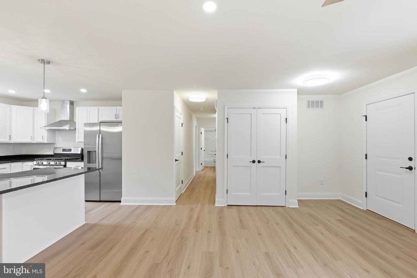 57 Andiron Ln Property Photo 13