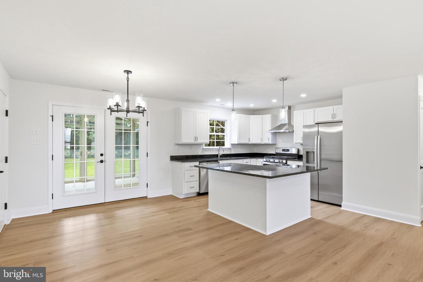 57 Andiron Ln Property Photo 14