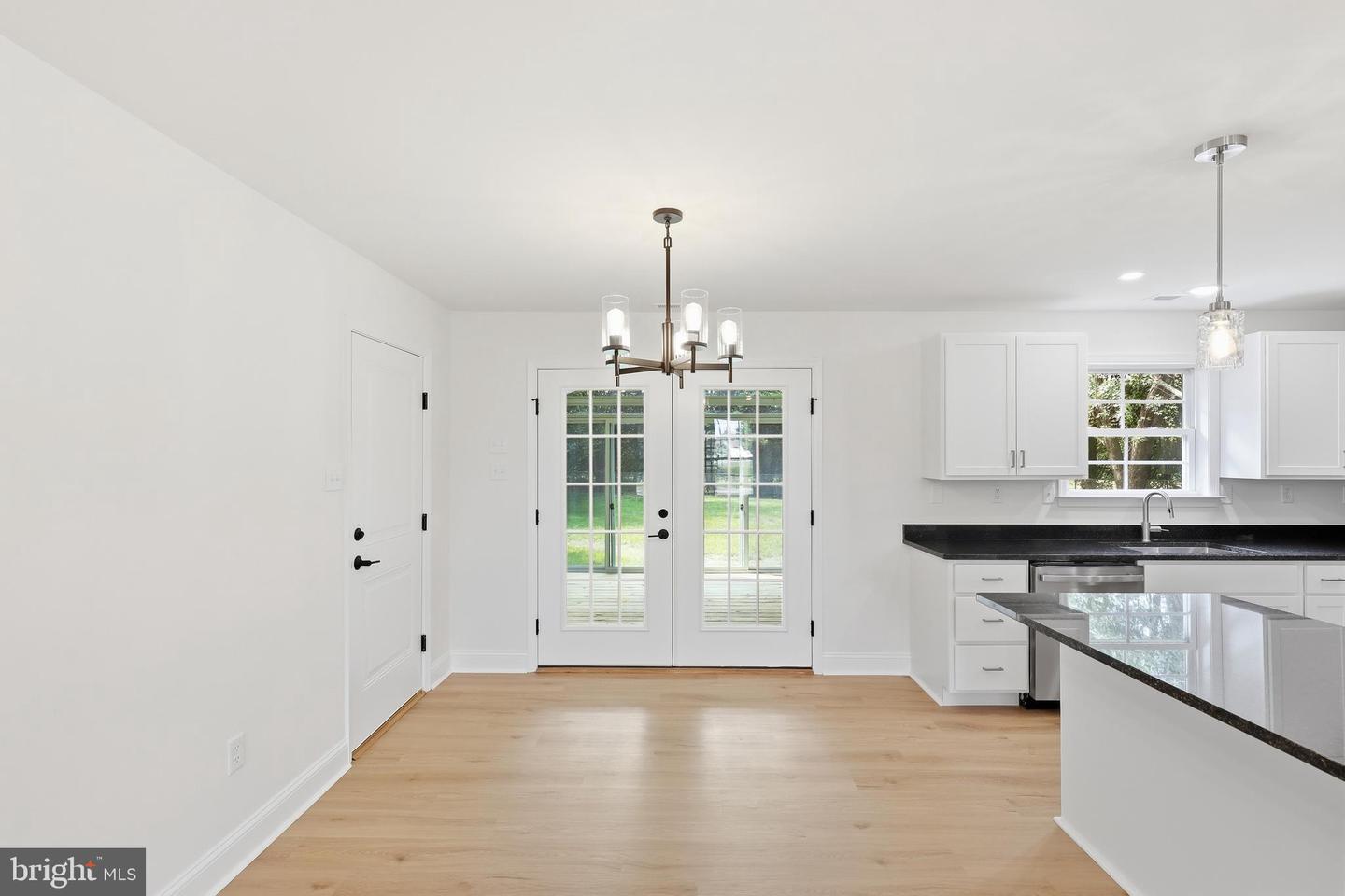 57 Andiron Ln Property Photo 20