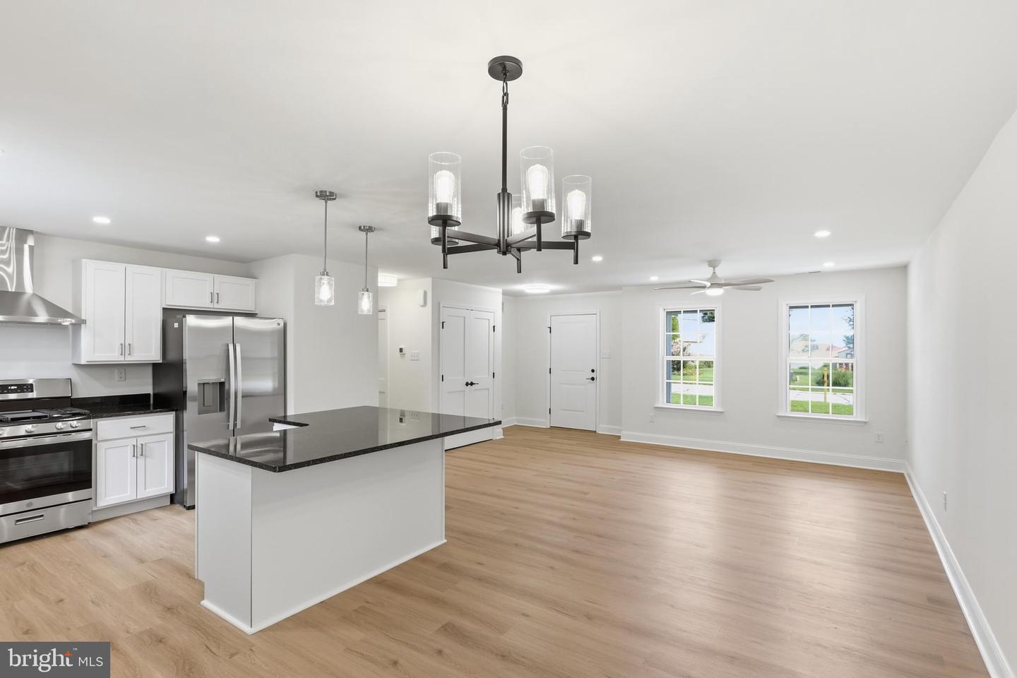 57 Andiron Ln Property Photo 21