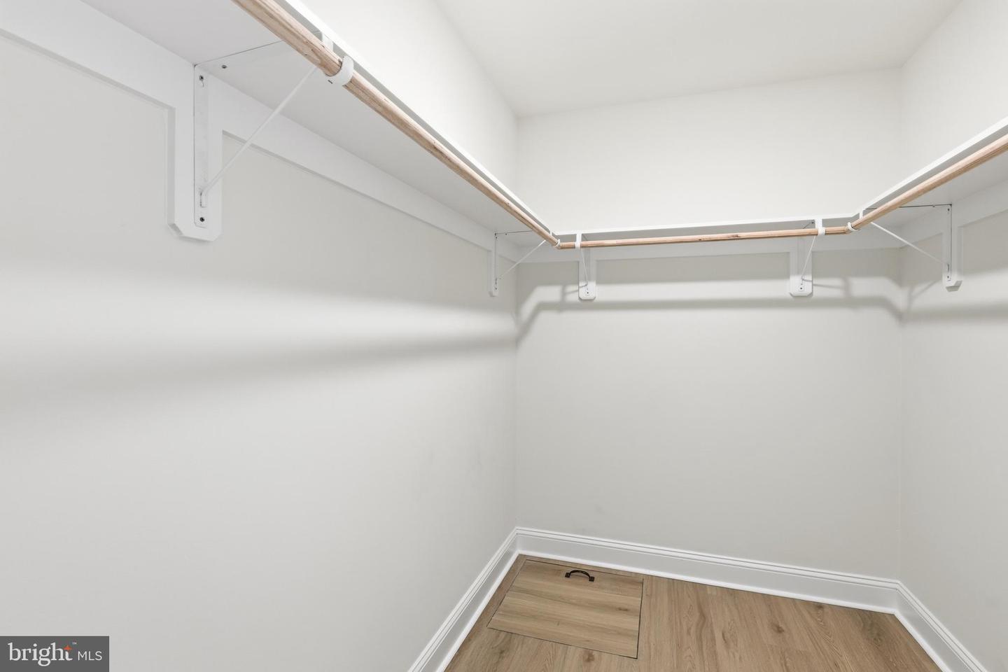 57 Andiron Ln Property Photo 32
