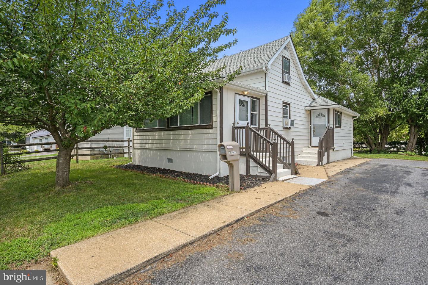 13 Stevens St Property Photo 1