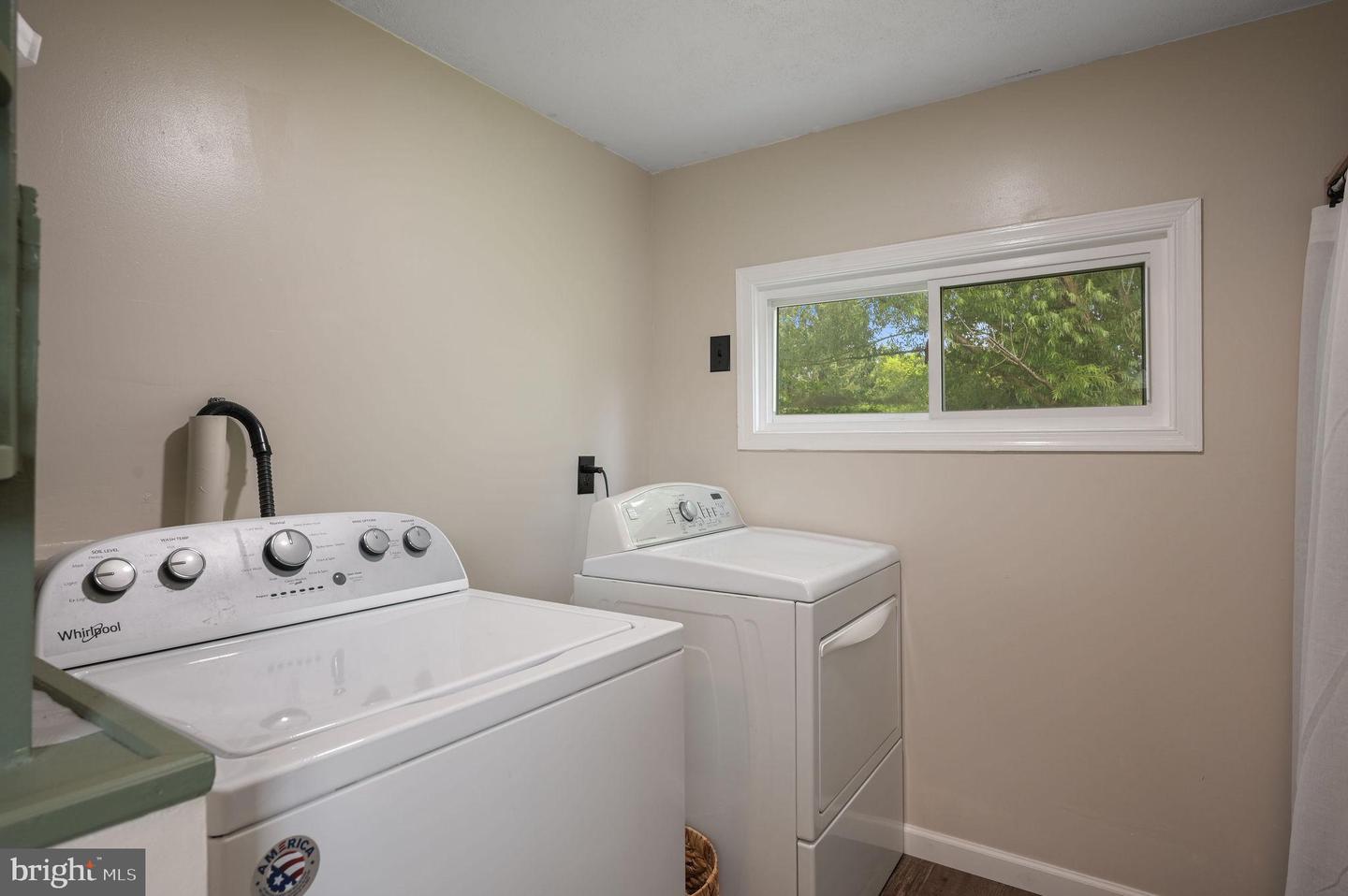 13 Stevens St Property Photo 11