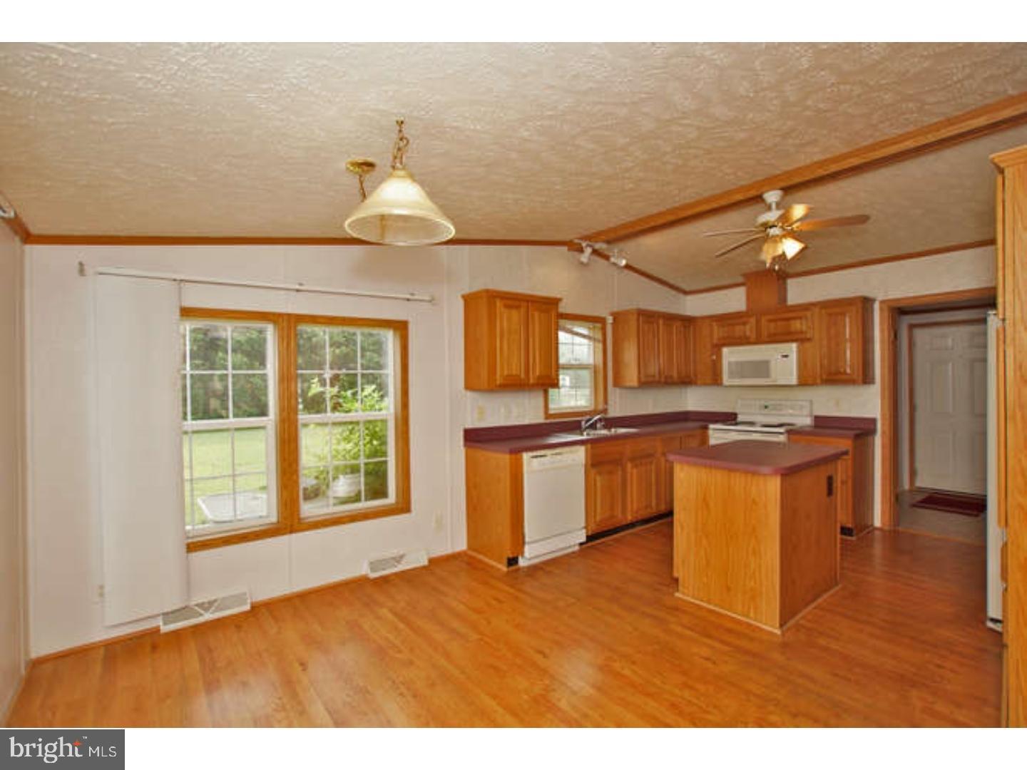 450 Saddlebrook Dr Property Photo 11