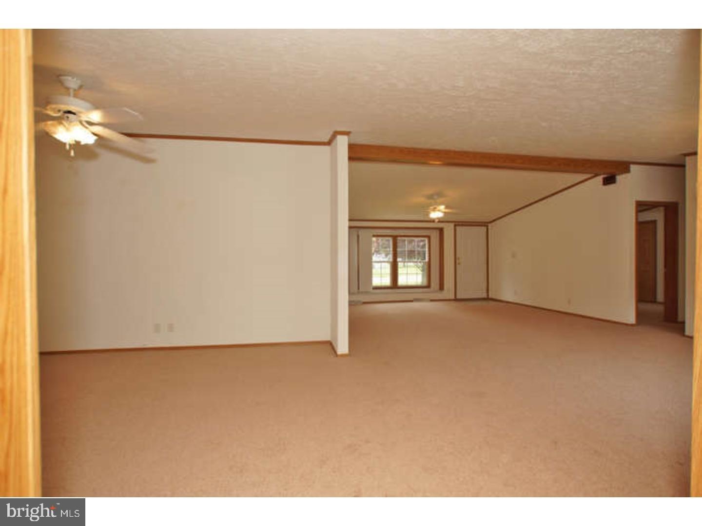 450 Saddlebrook Dr Property Photo 12