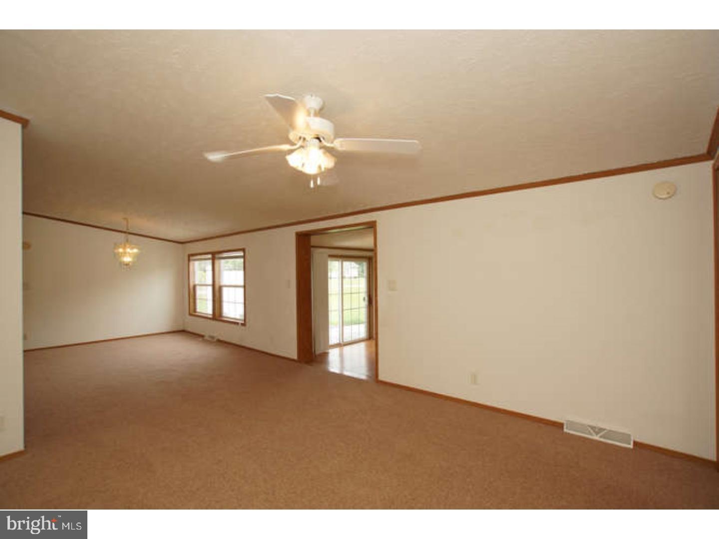 450 Saddlebrook Dr Property Photo 14
