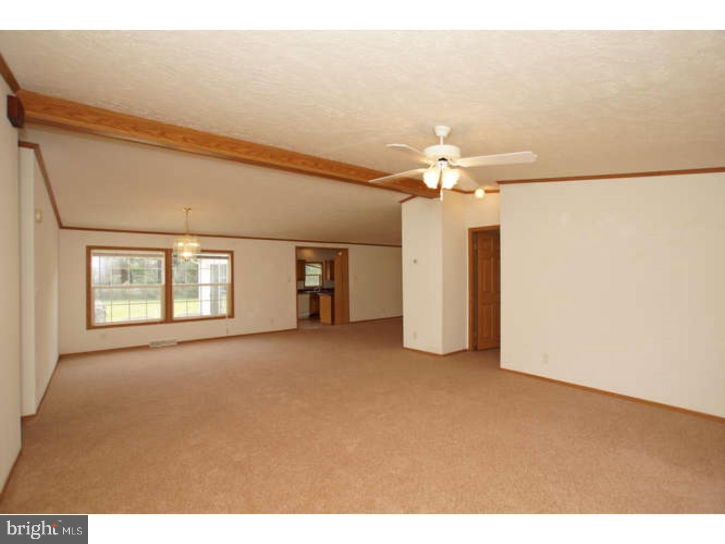 450 Saddlebrook Dr Property Photo 17