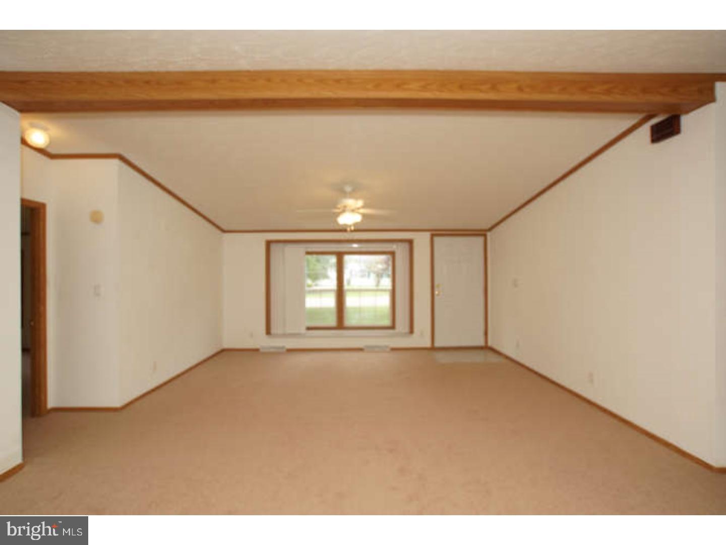 450 Saddlebrook Dr Property Photo 18