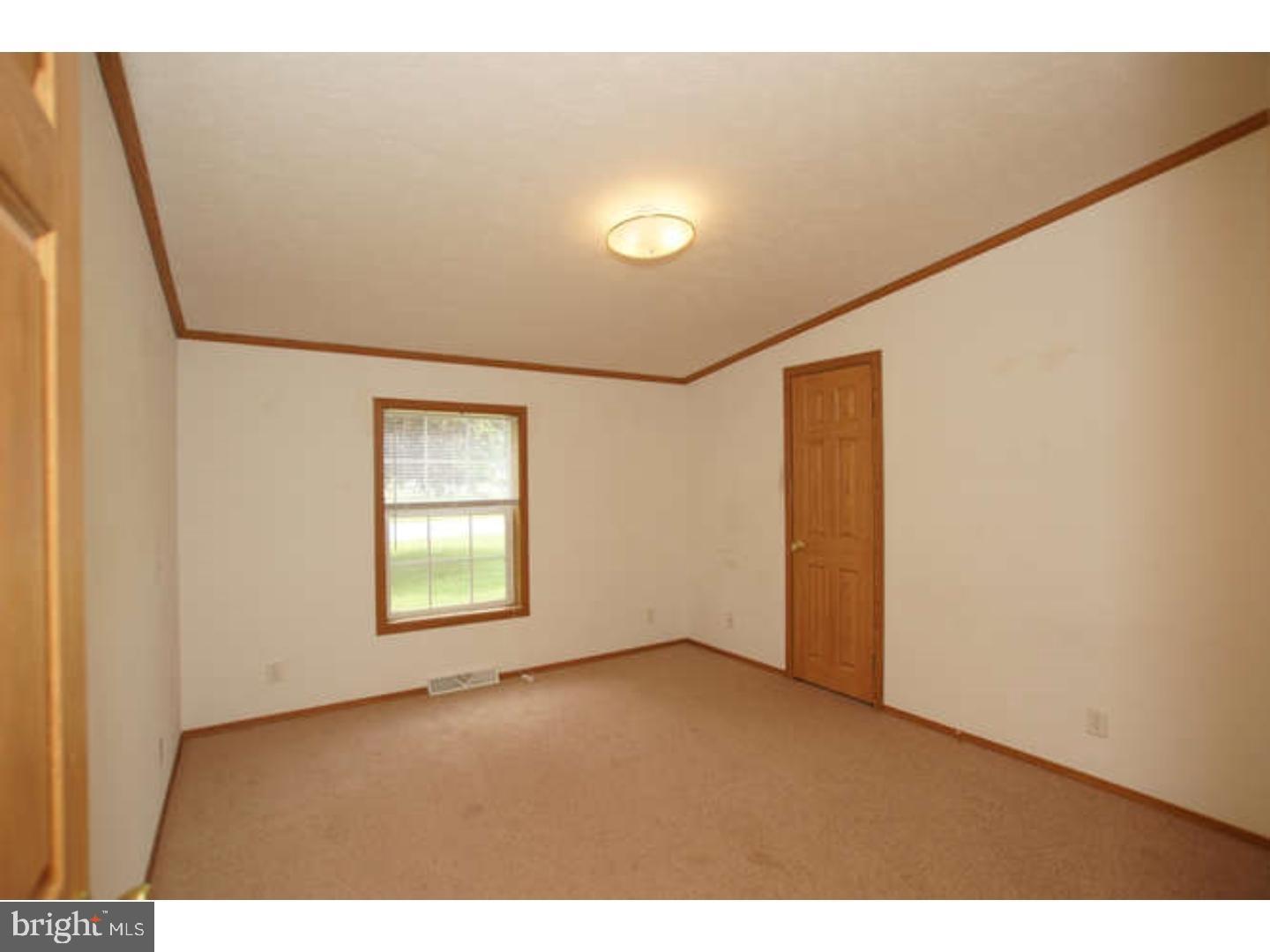 450 Saddlebrook Dr Property Photo 21
