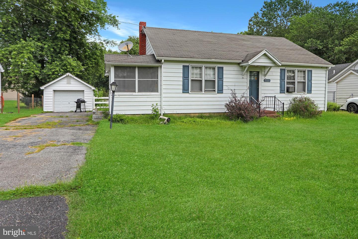 9507 Burnite Mill Rd Property Photo 1