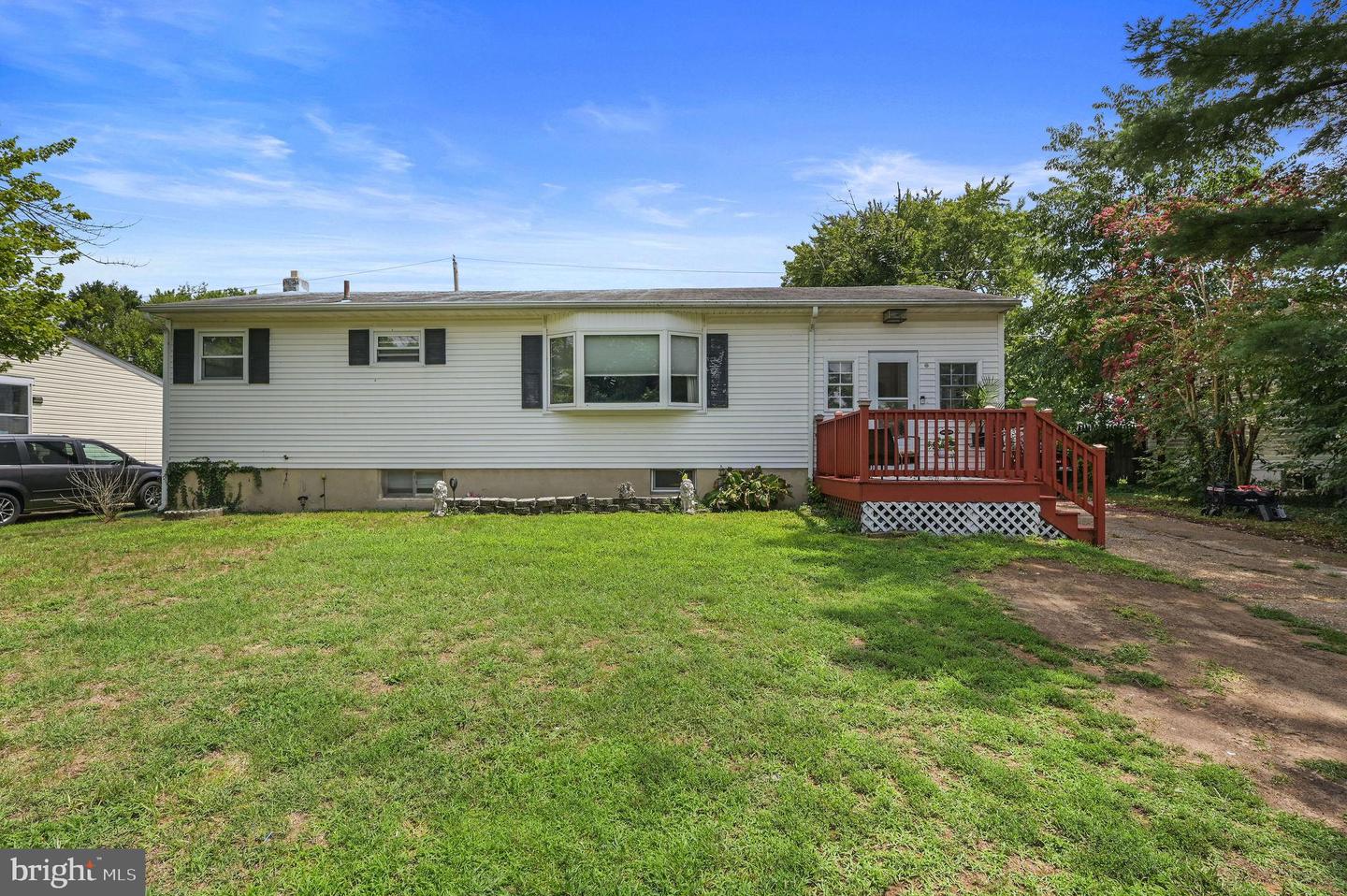 1595 John Clark Rd Property Photo 8