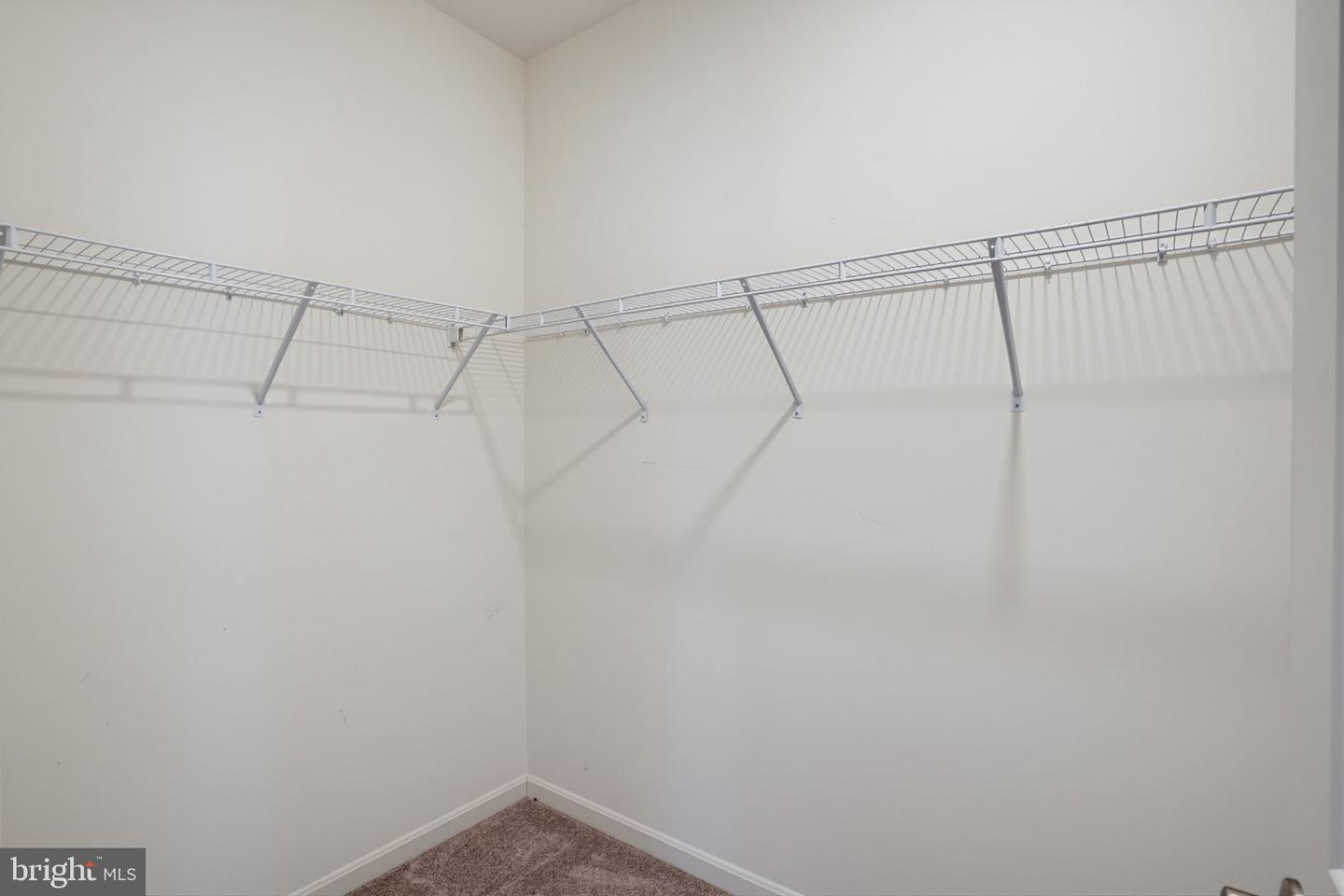 106 Leander Dr Property Photo 25