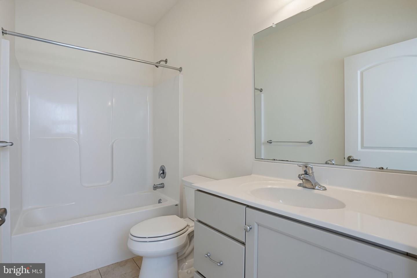 106 Leander Dr Property Photo 29