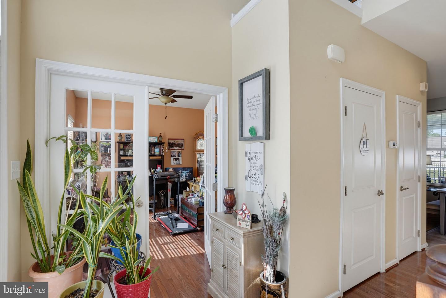 312 Loganberry Ter Property Photo 5