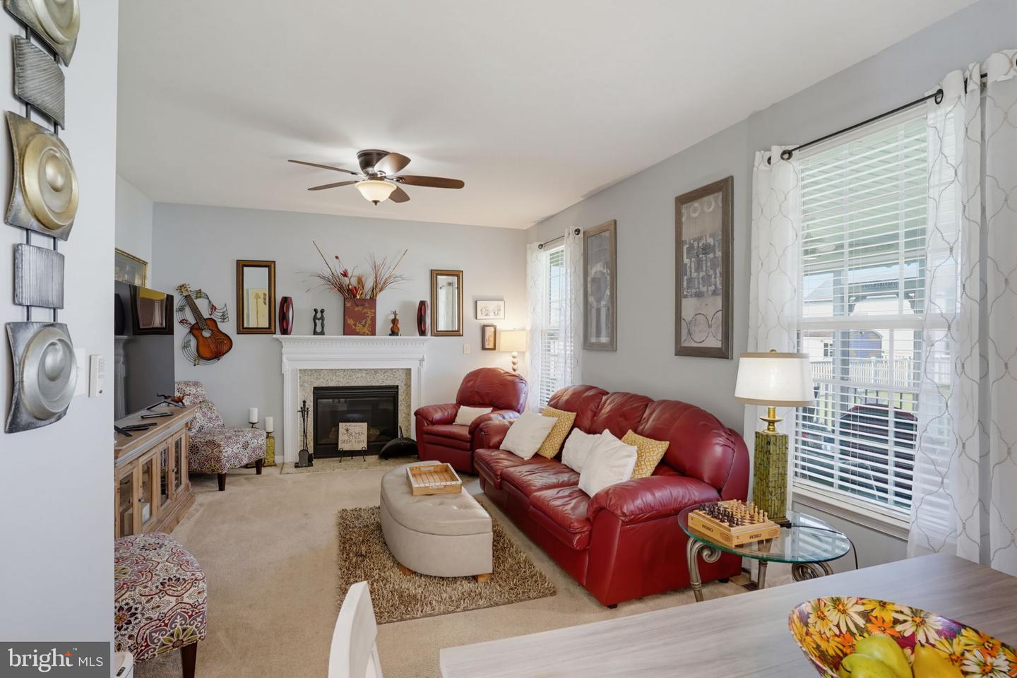 312 Loganberry Ter Property Photo 12